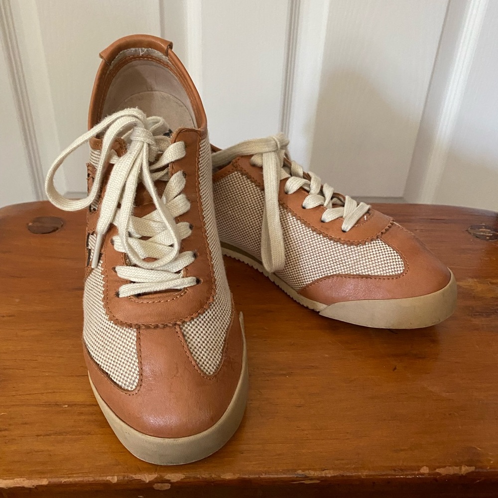 Tory Burch casual shoes